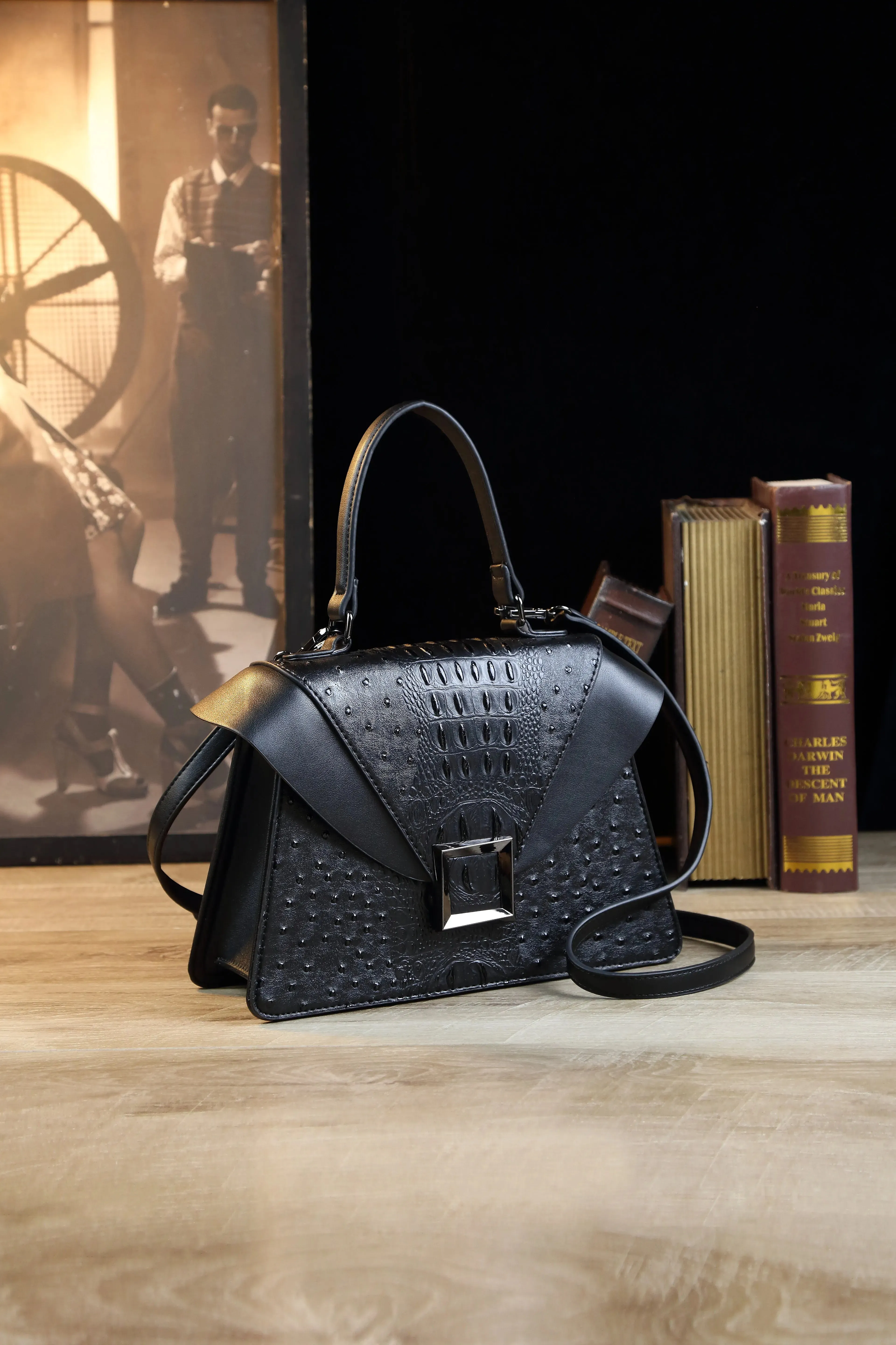 New Design Luxury PU Leather Snake Pattern Handbag Fashion Retro Style Women's Shoulder Bag