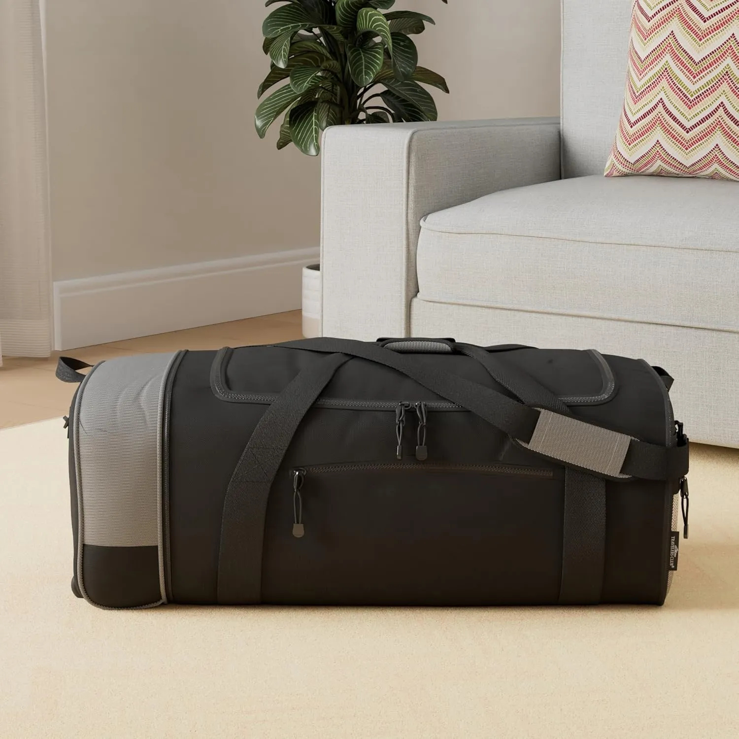Travelers Club 32-inch Collapsible Expandble Travel Rolling Duffel Bag