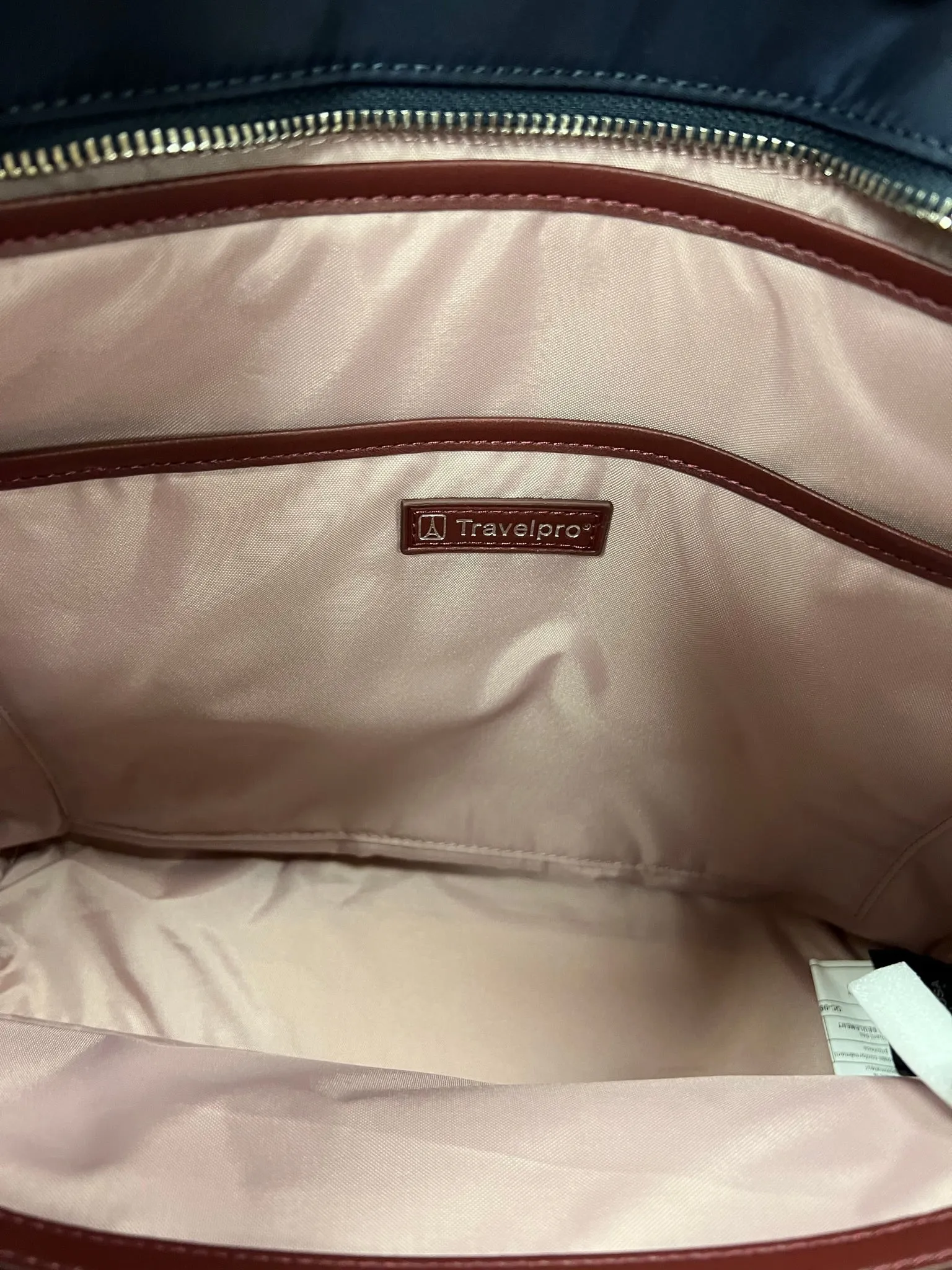 TravelPro Crew Executive Choice 3 Carrying Tote- 4052014